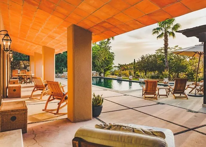 La Roca 8 Min Walking Distance To The Villa *