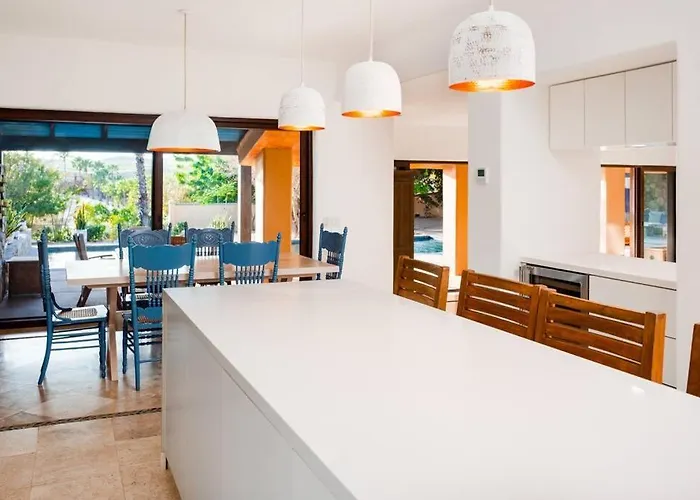 Villa La Roca 8 Min Walking Distance To The San José del Cabo